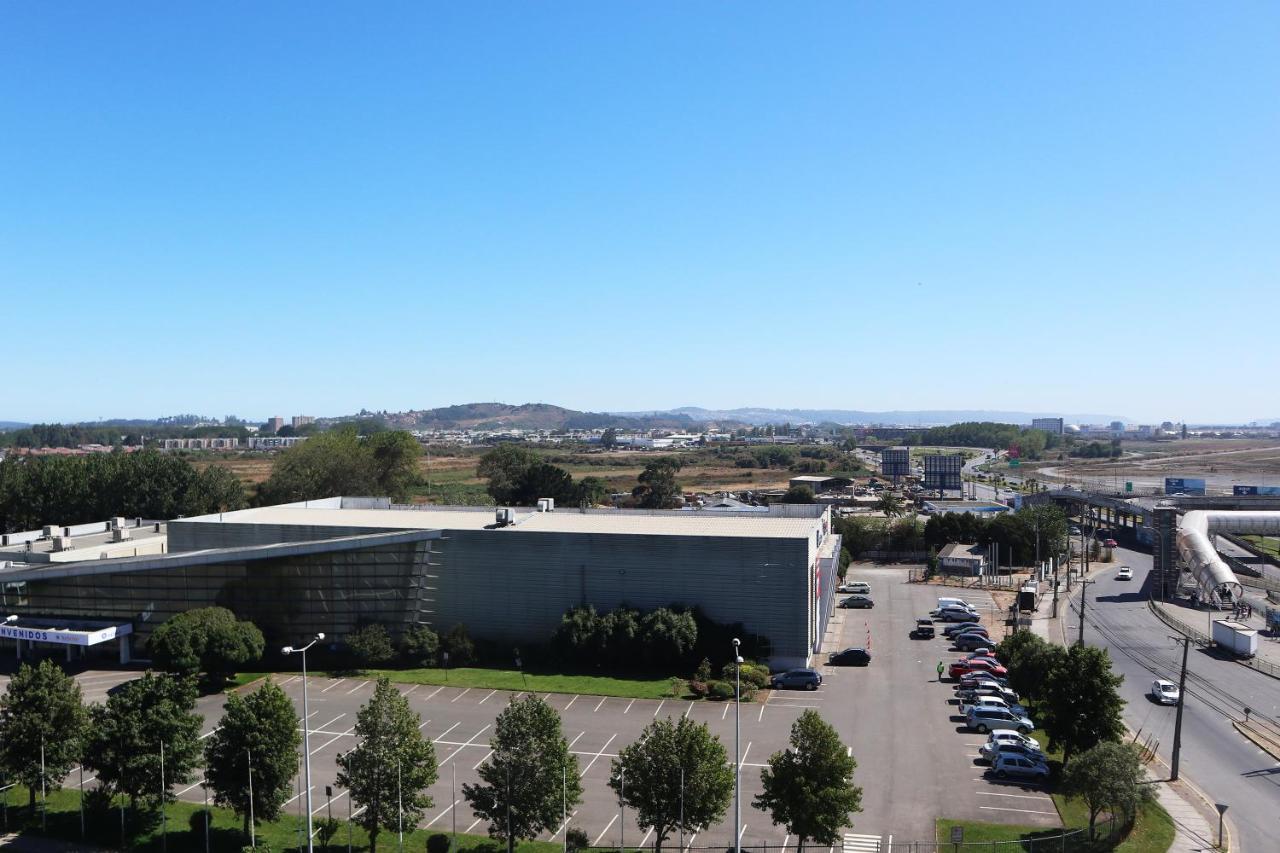 康塞普西翁佩特拉温德姆酒店 外观 照片 Aerial view of the campus