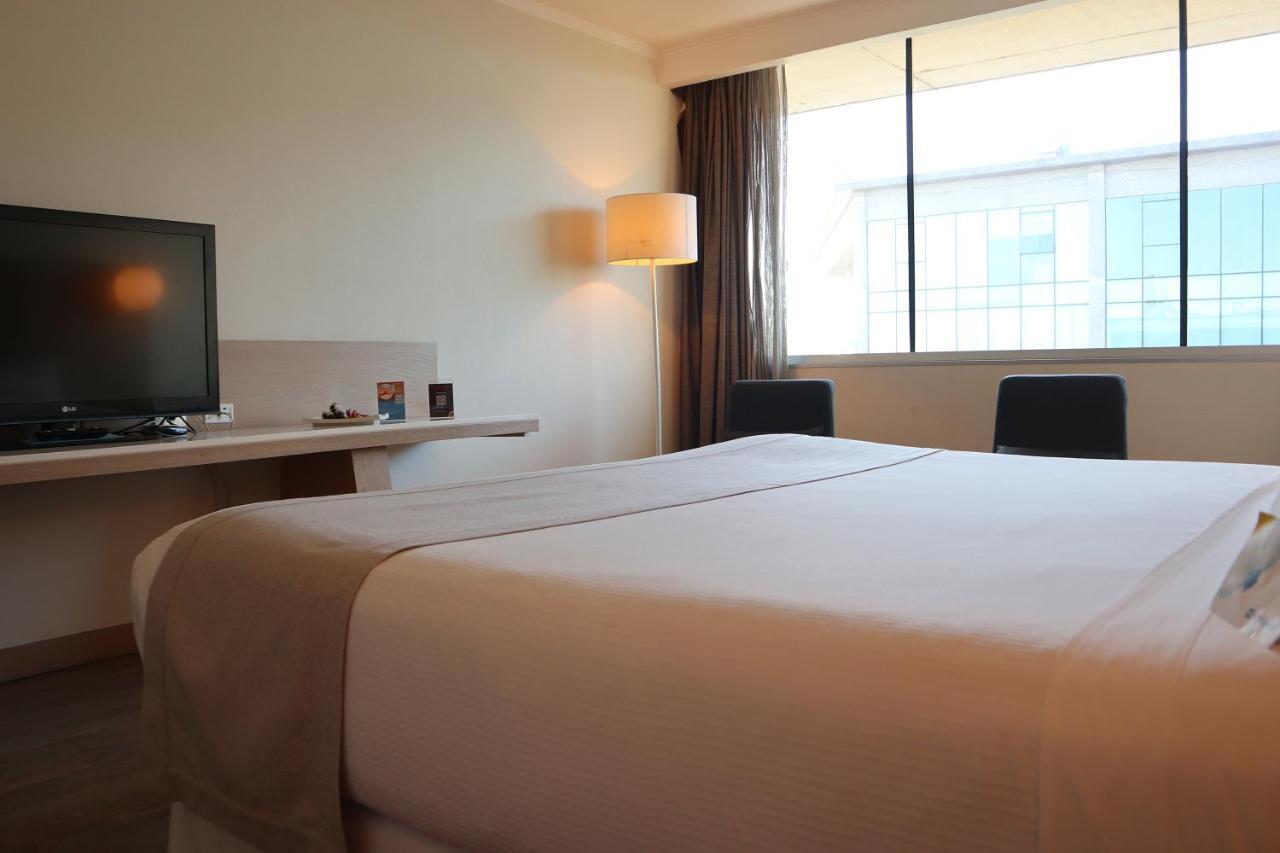 康塞普西翁佩特拉温德姆酒店 外观 照片 A room at the hotel